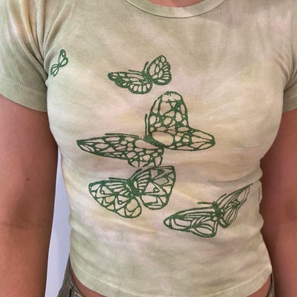 Urban Outfitters green butterfly baby tee